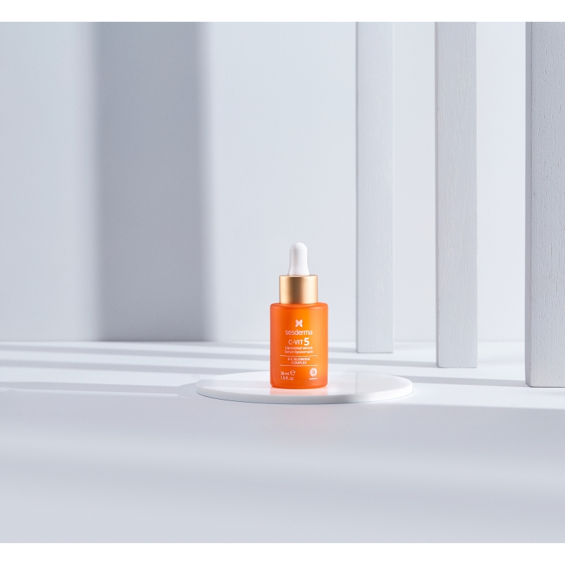 Sesderma C-VIT 5 , serum liposomowe, 30 ml